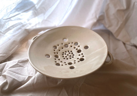 Colander/Berry bowl